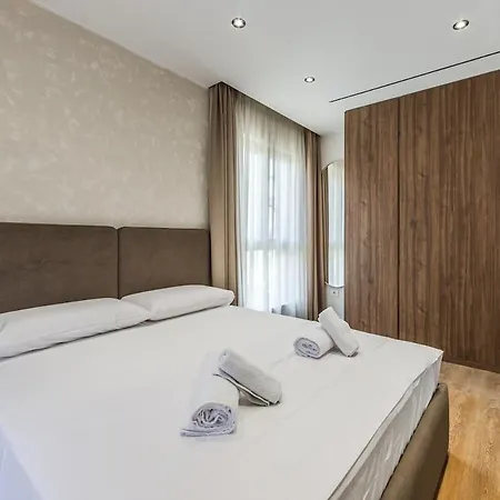 Metropolitan Living 1br By Pikhost
