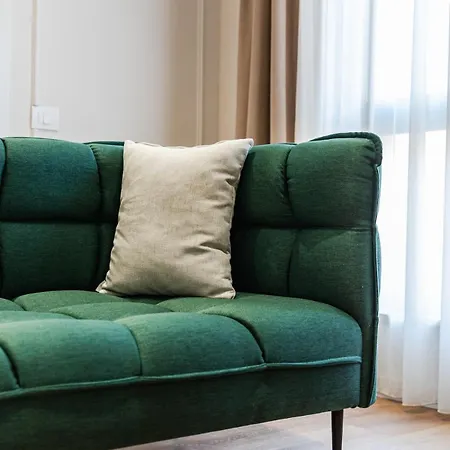 Metropolitan Living 1br By Pikhost